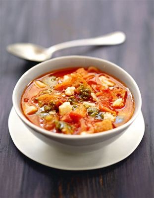   La Soupe de Nouilles à la Tomate et aux Boulettes: Un Plat Qui Mélange la Douceur Aigrelette et l'Explosion des Saveurs?