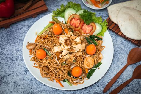 Mie Aceh: Savoureux et piquant, ce plat de nouilles indonésien vous transporte vers un paradis culinaire !